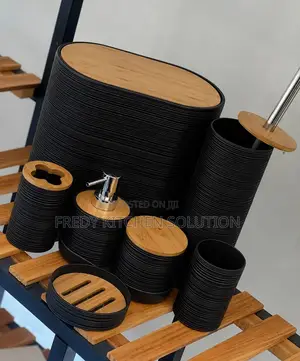 -Pieces Bathroom Essentials Set
