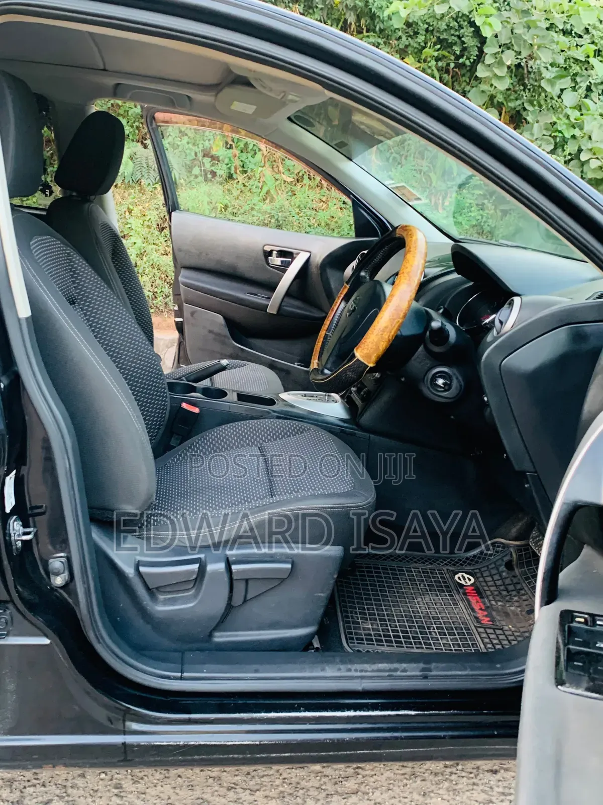 Nissan Dualis 2010 Black