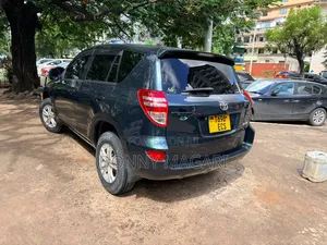 Toyota RAV4 2010 Black