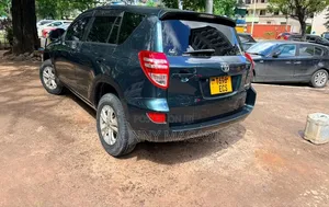 Toyota RAV4 2010 Black