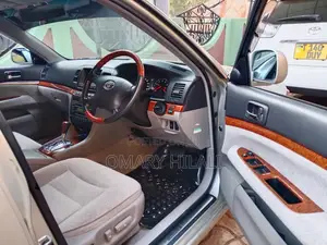 Toyota Mark II 2004 Silver
