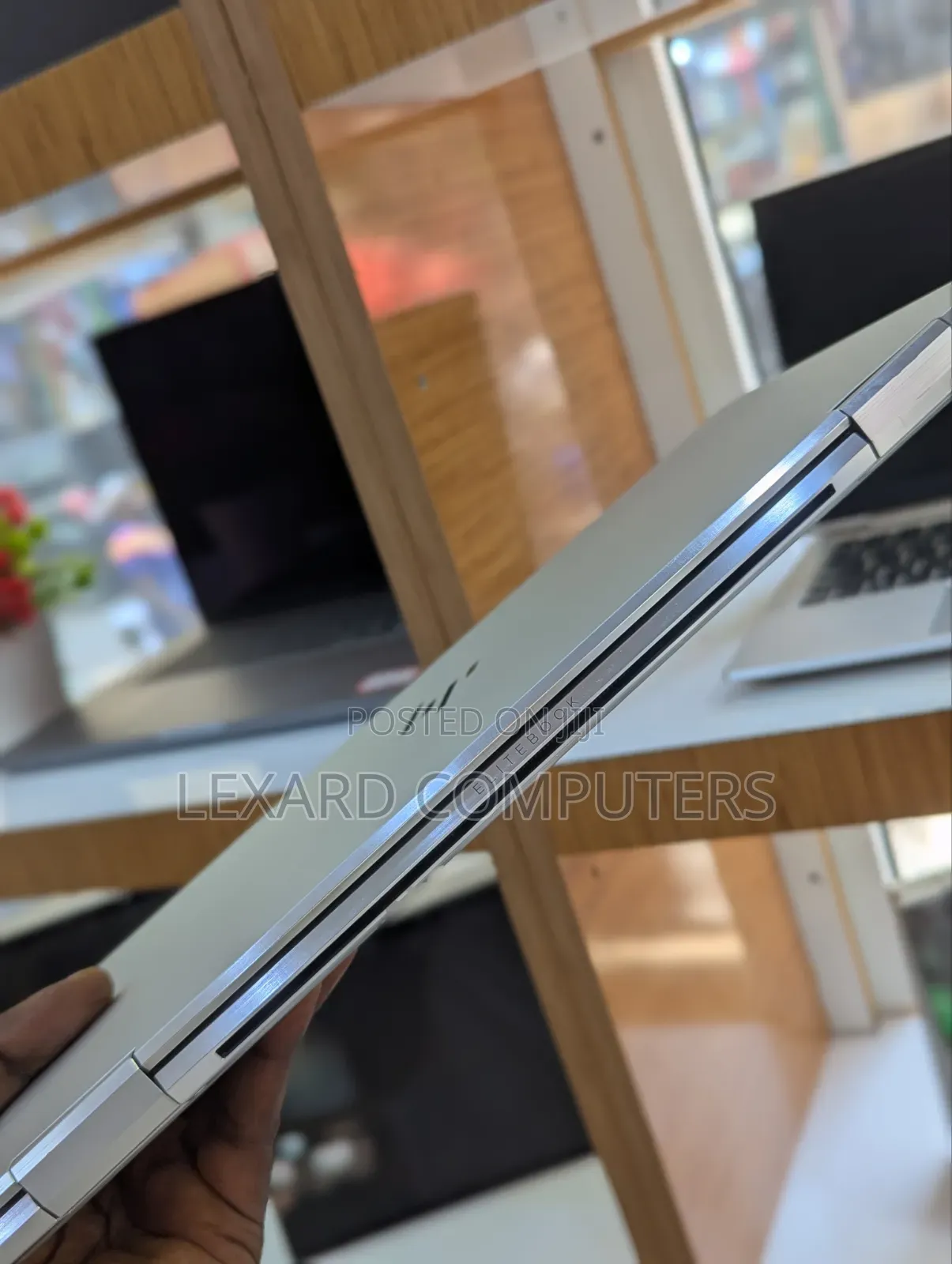 Laptop HP EliteBook 1040 G8 16GB Intel Core i7 SSD 512GB