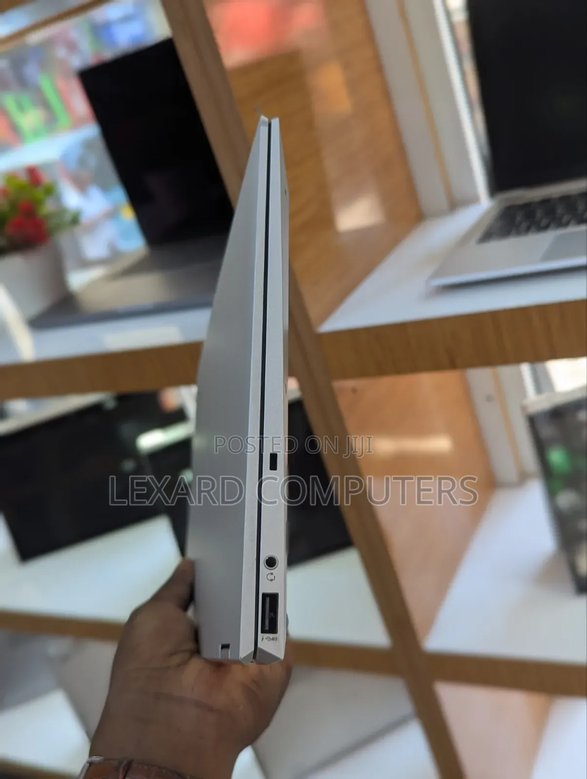 Laptop HP EliteBook 1040 G8 16GB Intel Core i7 SSD 512GB