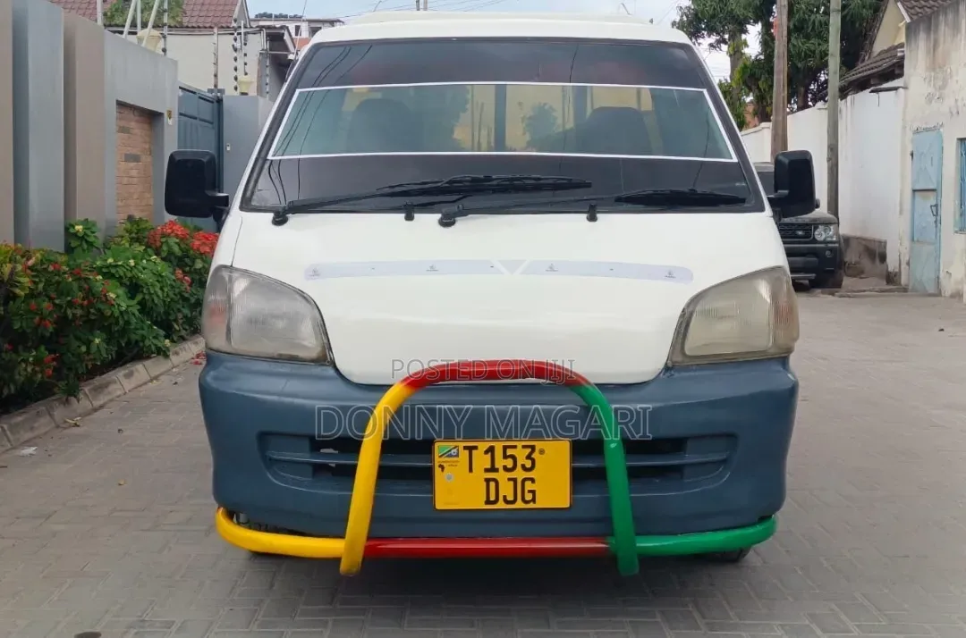Toyota TownAce 2010 White