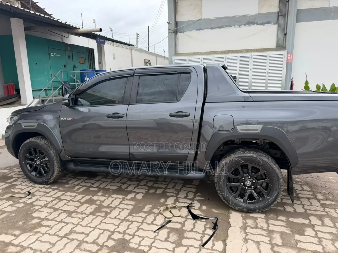 Toyota Hilux 2025 Gray