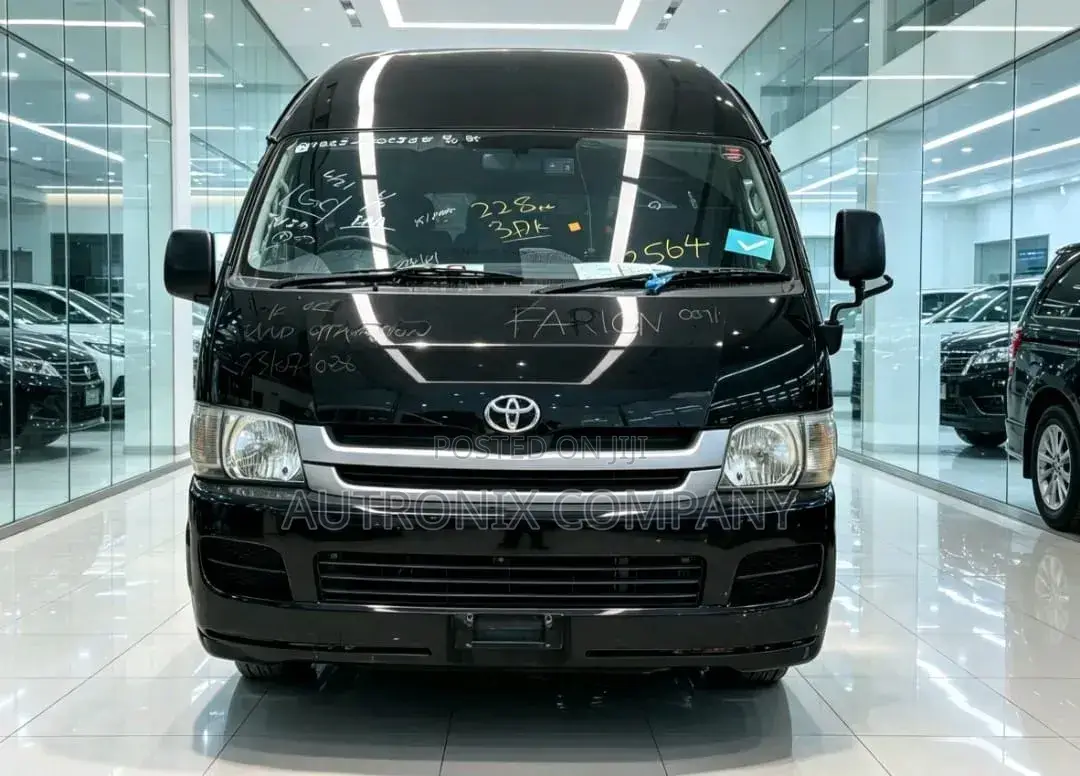 Toyota Quantum 2007 Black