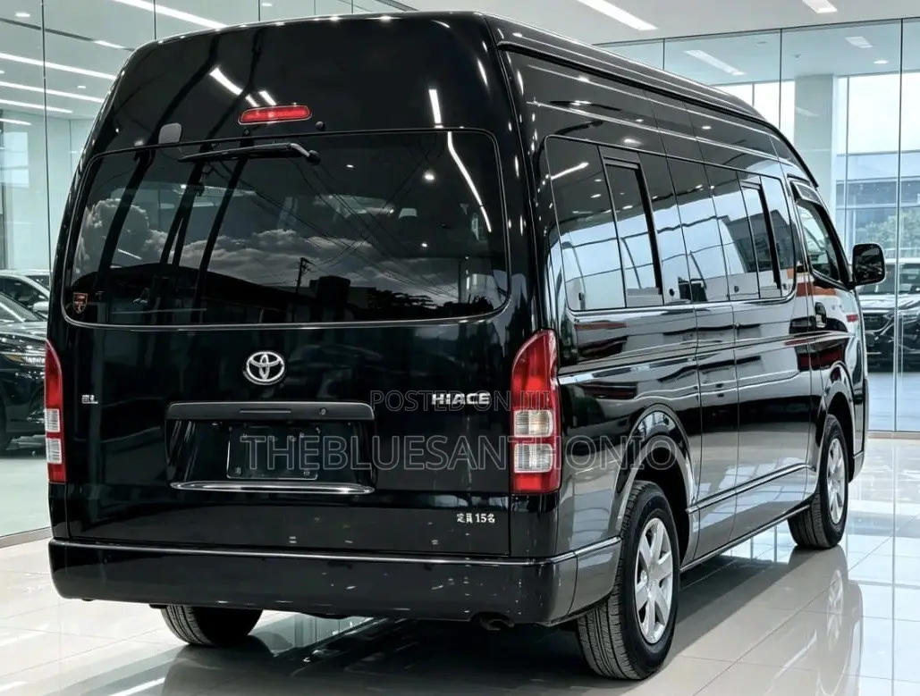 Toyota HiAce 2009 Black