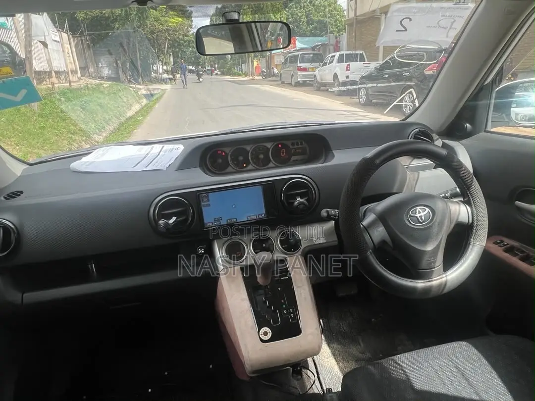 Toyota Rumion 1.5 FWD 2023 White