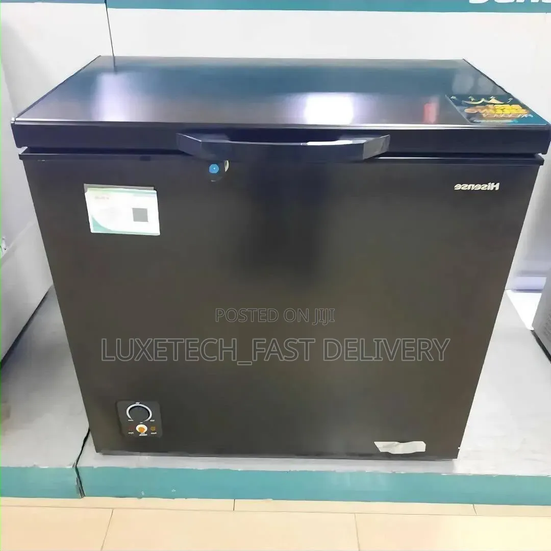 Hisense Chest Freezer 200 Litres Black