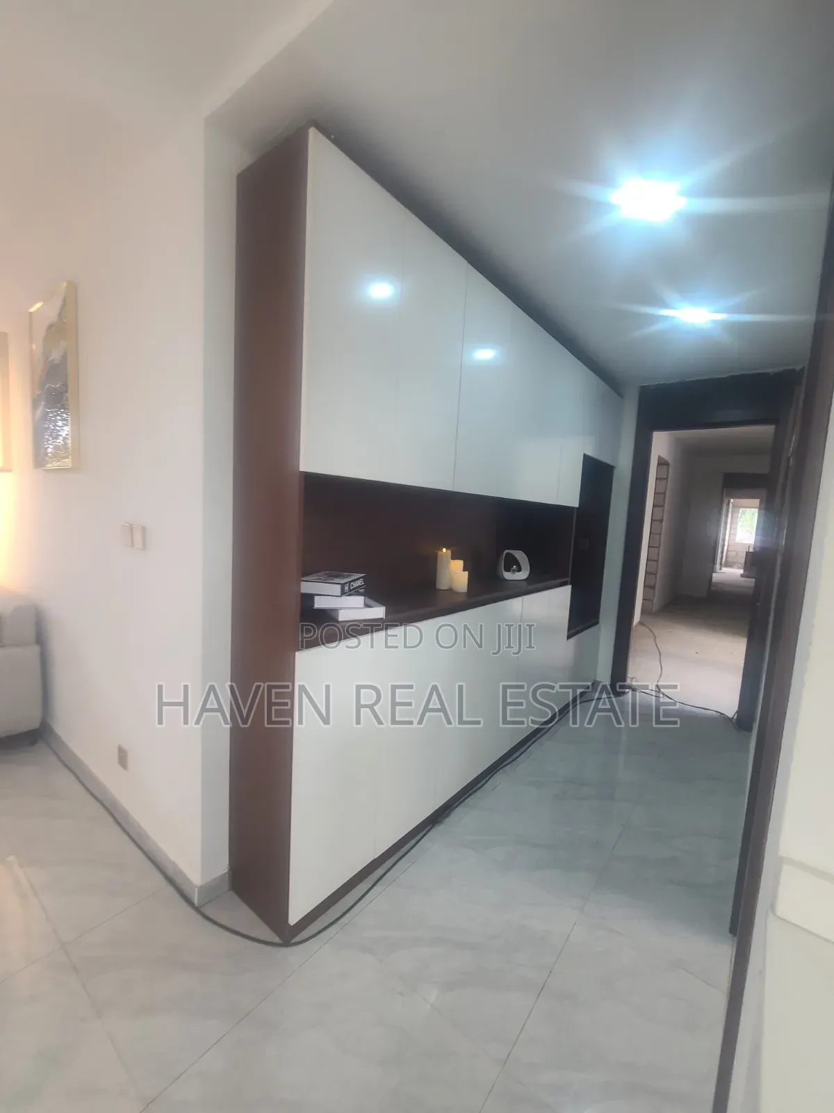 Furnished 3bdrm Apartment in Mikocheni for sale