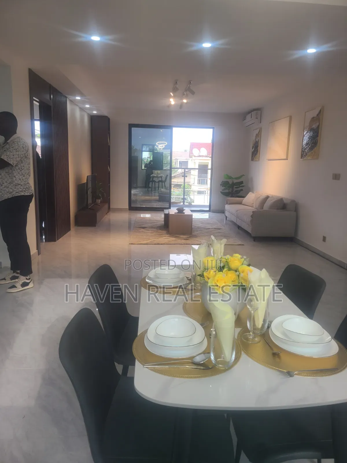 Furnished 3bdrm Apartment in Mikocheni for sale