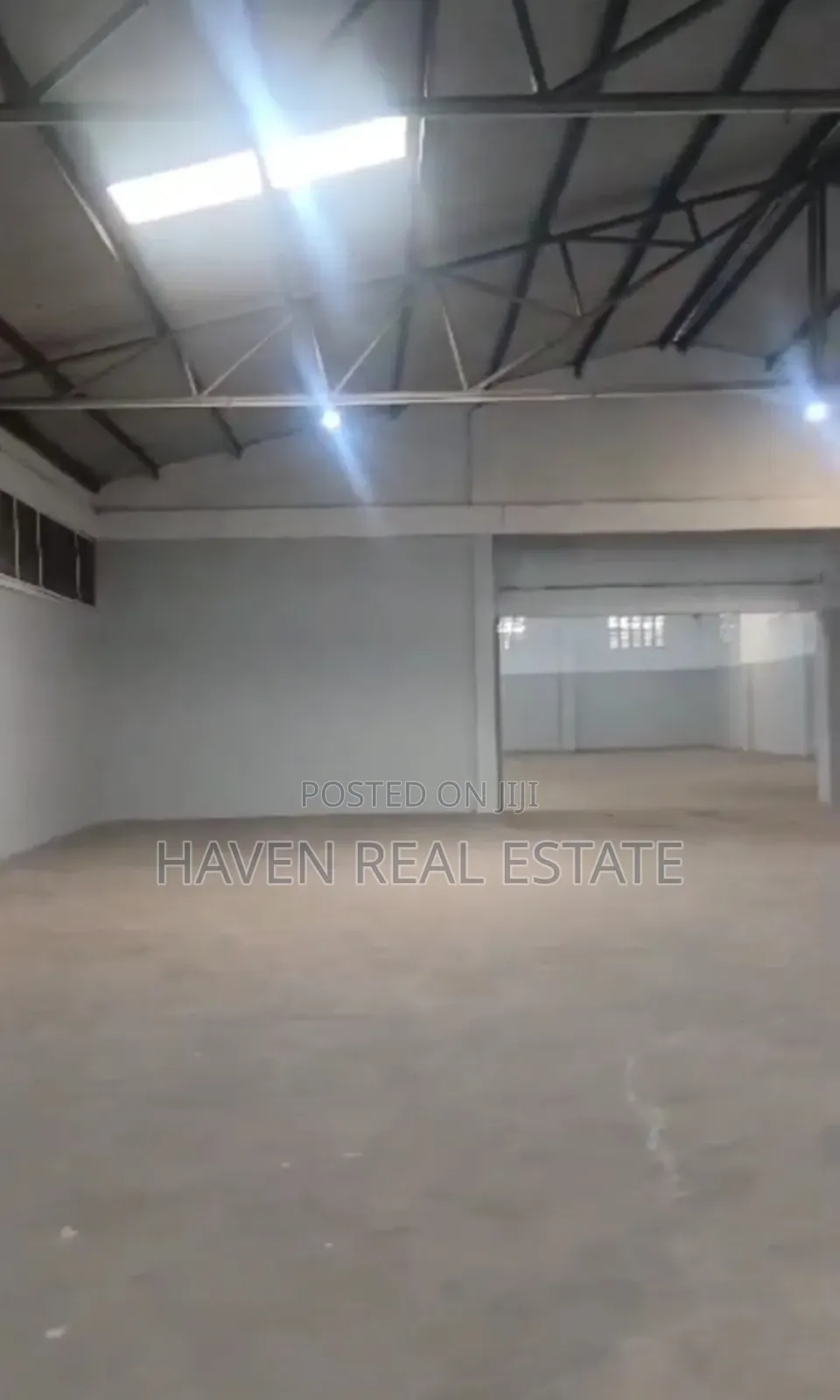 5000sqmt Godown for Rent at Changombe