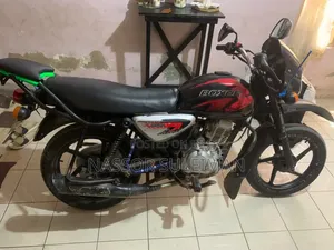 Bajaj Boxer 125 2022 Black
