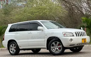 Toyota Kluger 2003 White