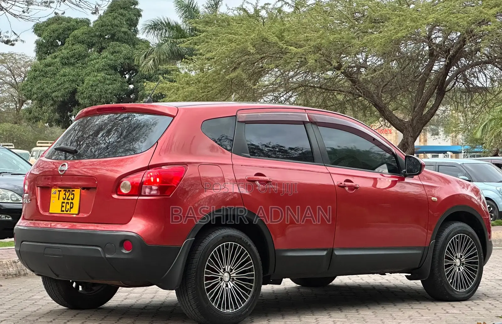 Nissan Dualis 2008 Maroon