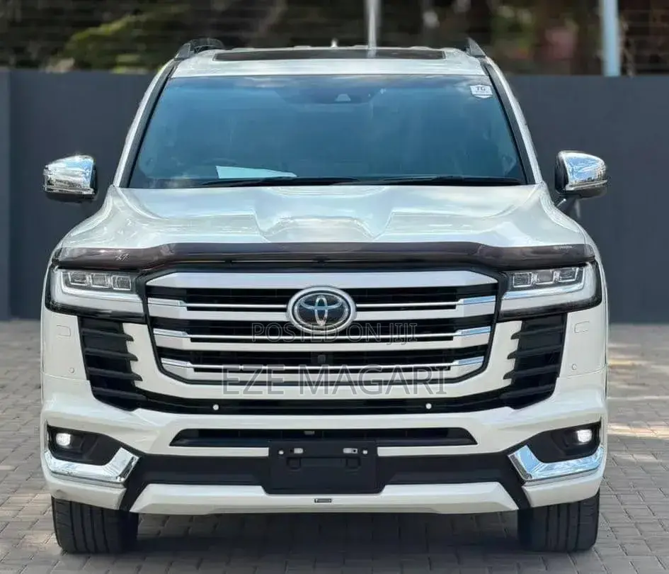 New Toyota Land Cruiser 2024 White