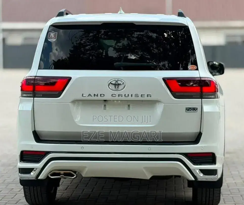 New Toyota Land Cruiser 2024 White