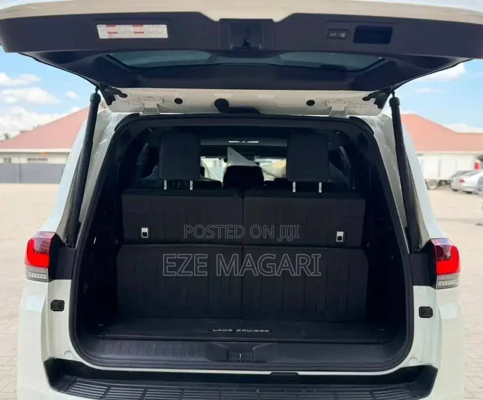 New Toyota Land Cruiser 2024 White