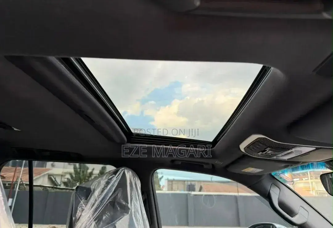 New Toyota Land Cruiser 2024 White