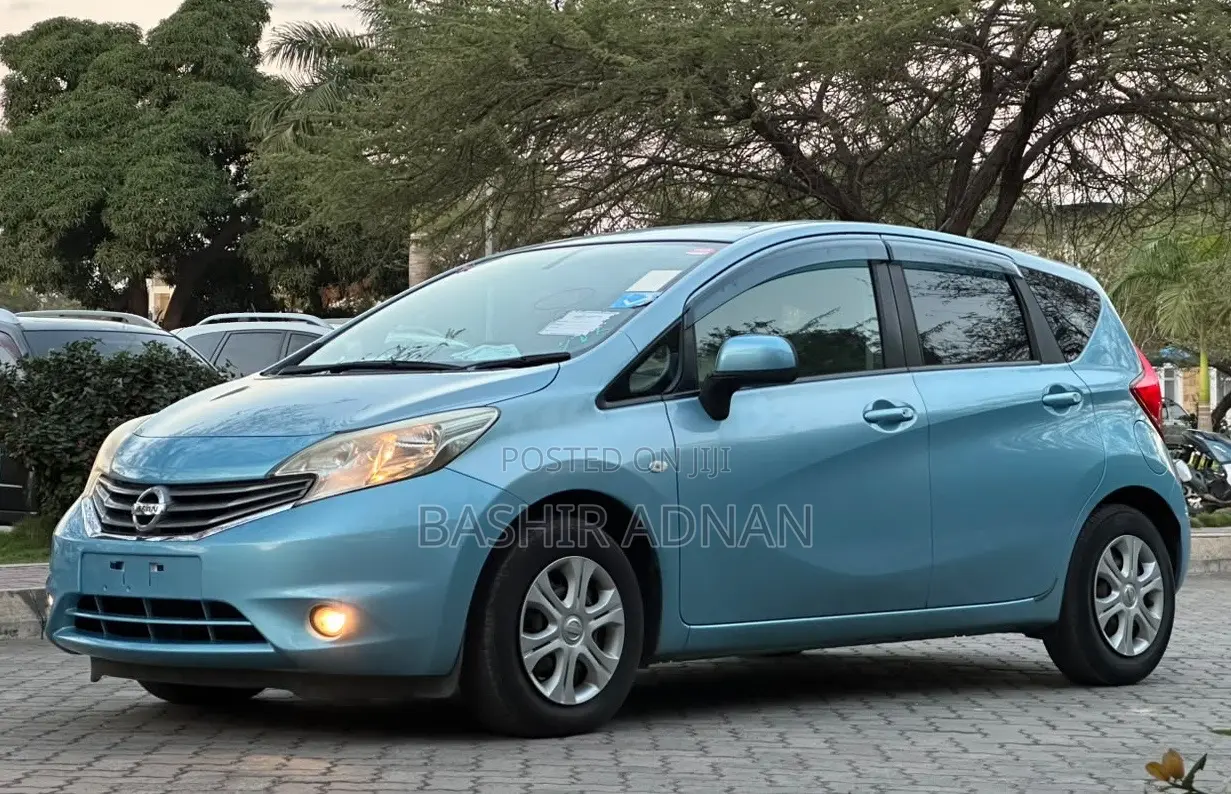 Nissan Note 1.2 Petrol 2012 Blue