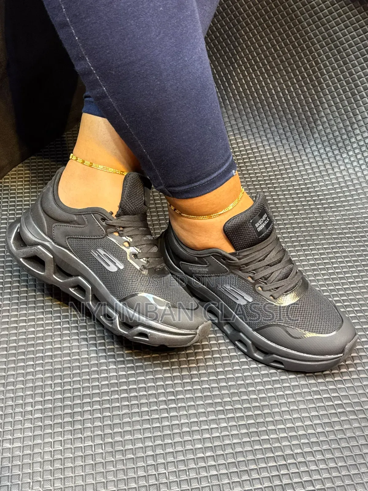 Ladies Sketchers Shoes