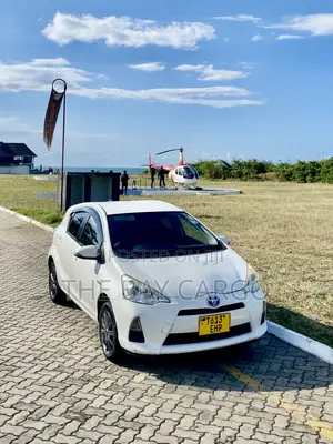 Toyota Aqua 2014 White