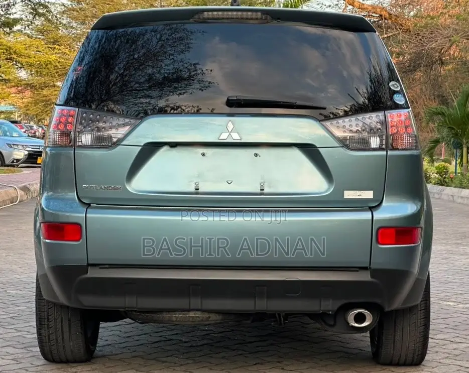 Mitsubishi Outlander 2.4 Comfort 2005 Blue