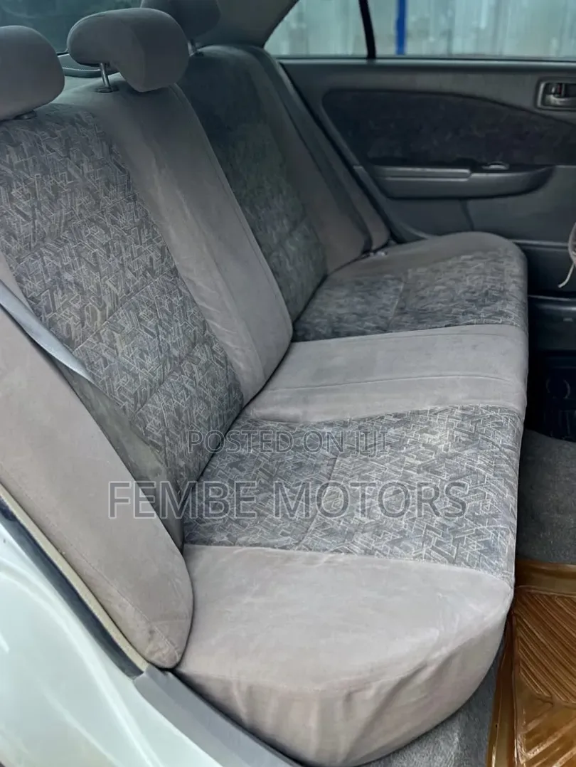 Toyota Carina 2001 White
