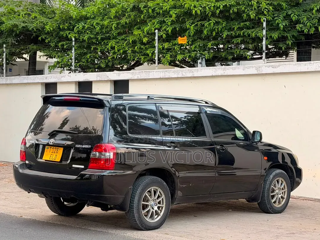 Toyota Kluger 2005 Black