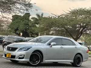 Toyota Crown 2009 Silver