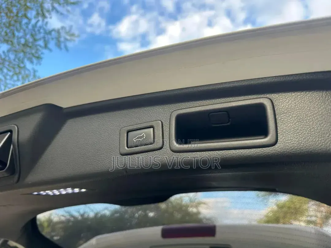 Subaru Forester 2016 White