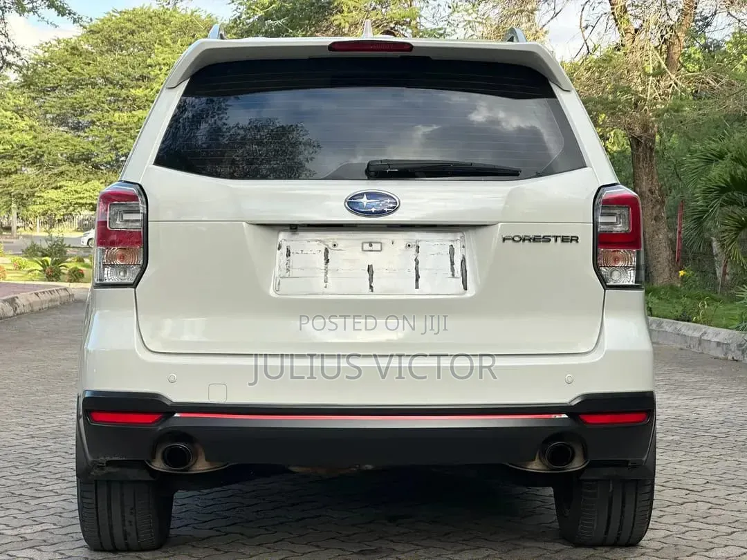 Subaru Forester 2016 White