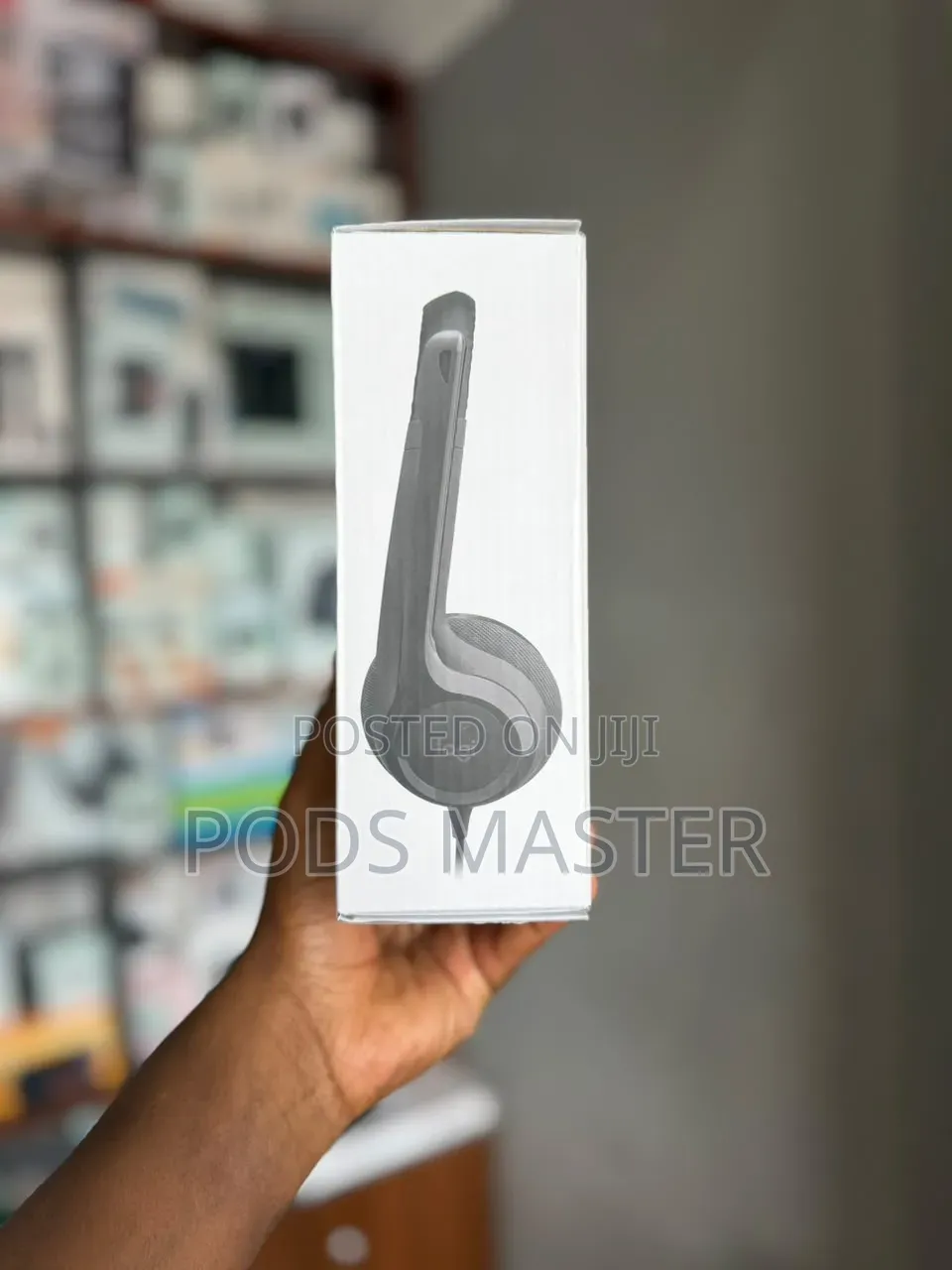 Logitech H390