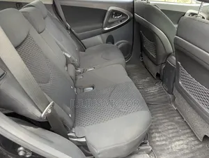 Toyota Vanguard 2011 Black