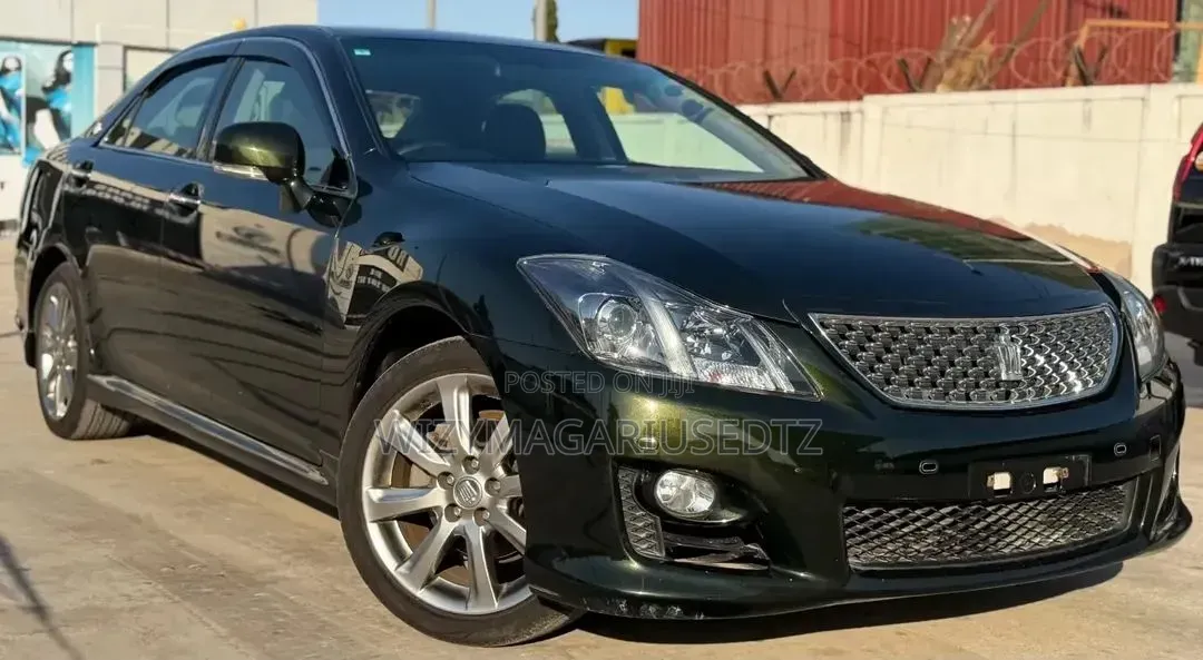 Toyota Crown 2008 Green
