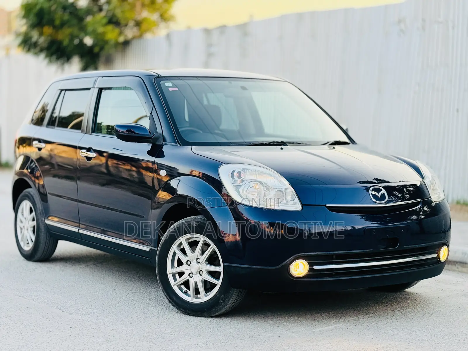 Mazda Verisa 2008 Blue