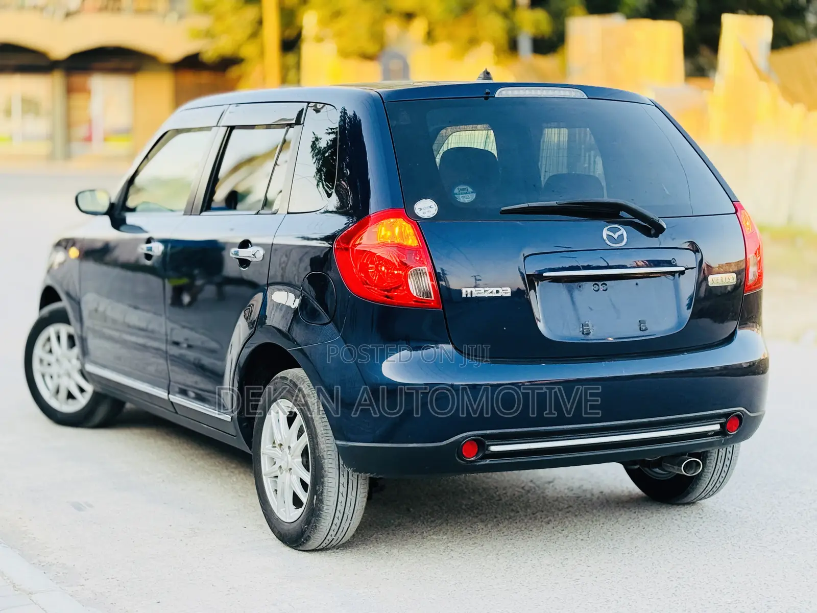 Mazda Verisa 2008 Blue