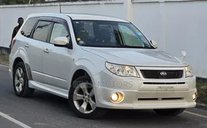 Subaru Forester 2010 White