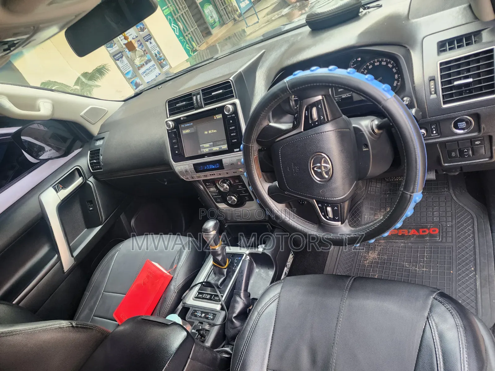 Toyota Land Cruiser Prado 2018 Gray
