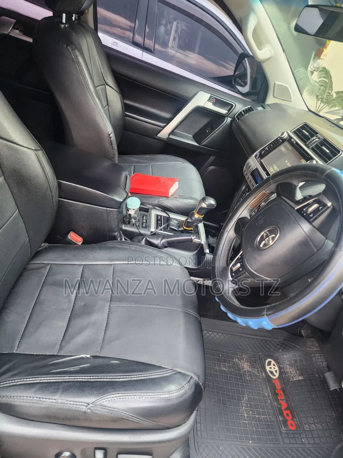 Toyota Land Cruiser Prado 2018 Gray
