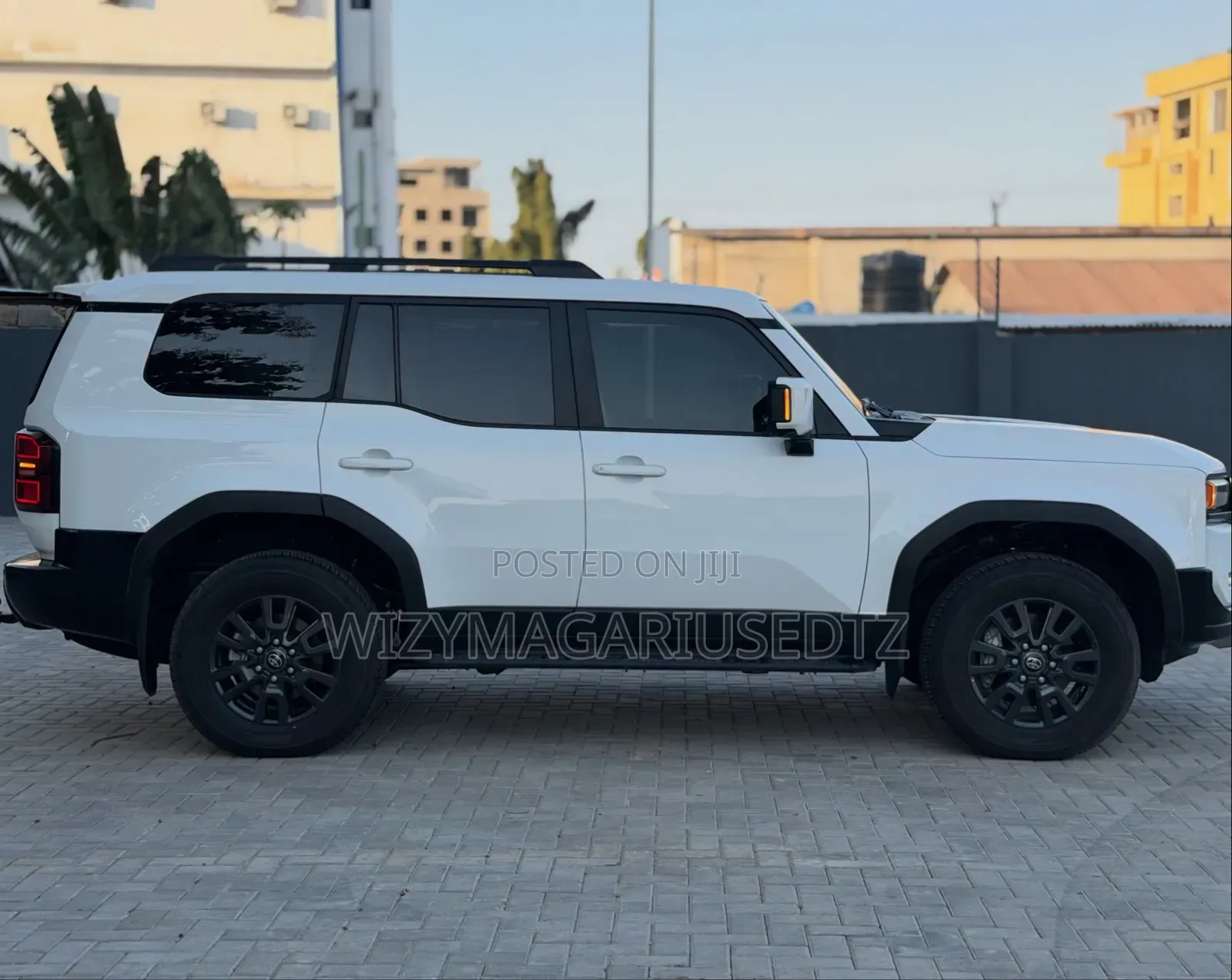 New Toyota Land Cruiser Prado 2025 Off white