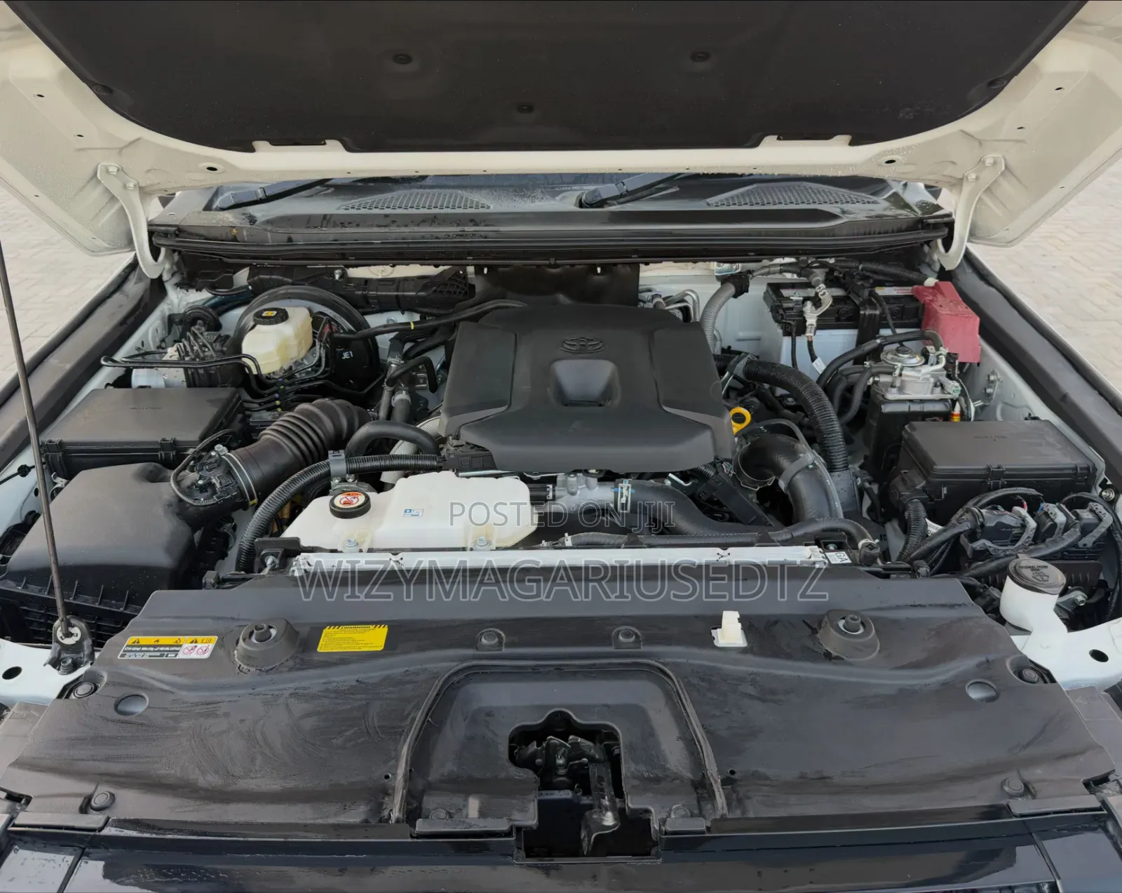 New Toyota Land Cruiser Prado 2025 Off white