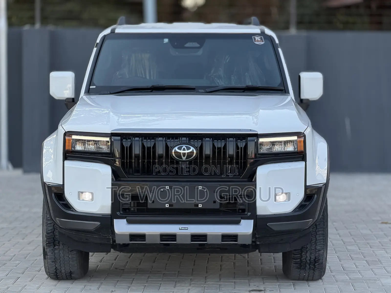 Toyota Land Cruiser Prado 2.8 2025 White