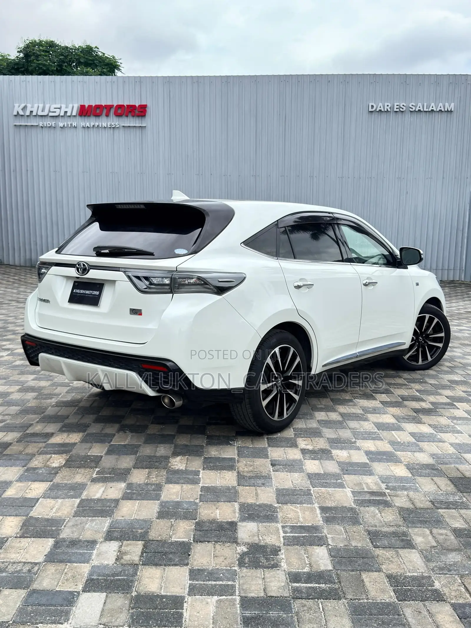 Toyota Harrier 2016 White