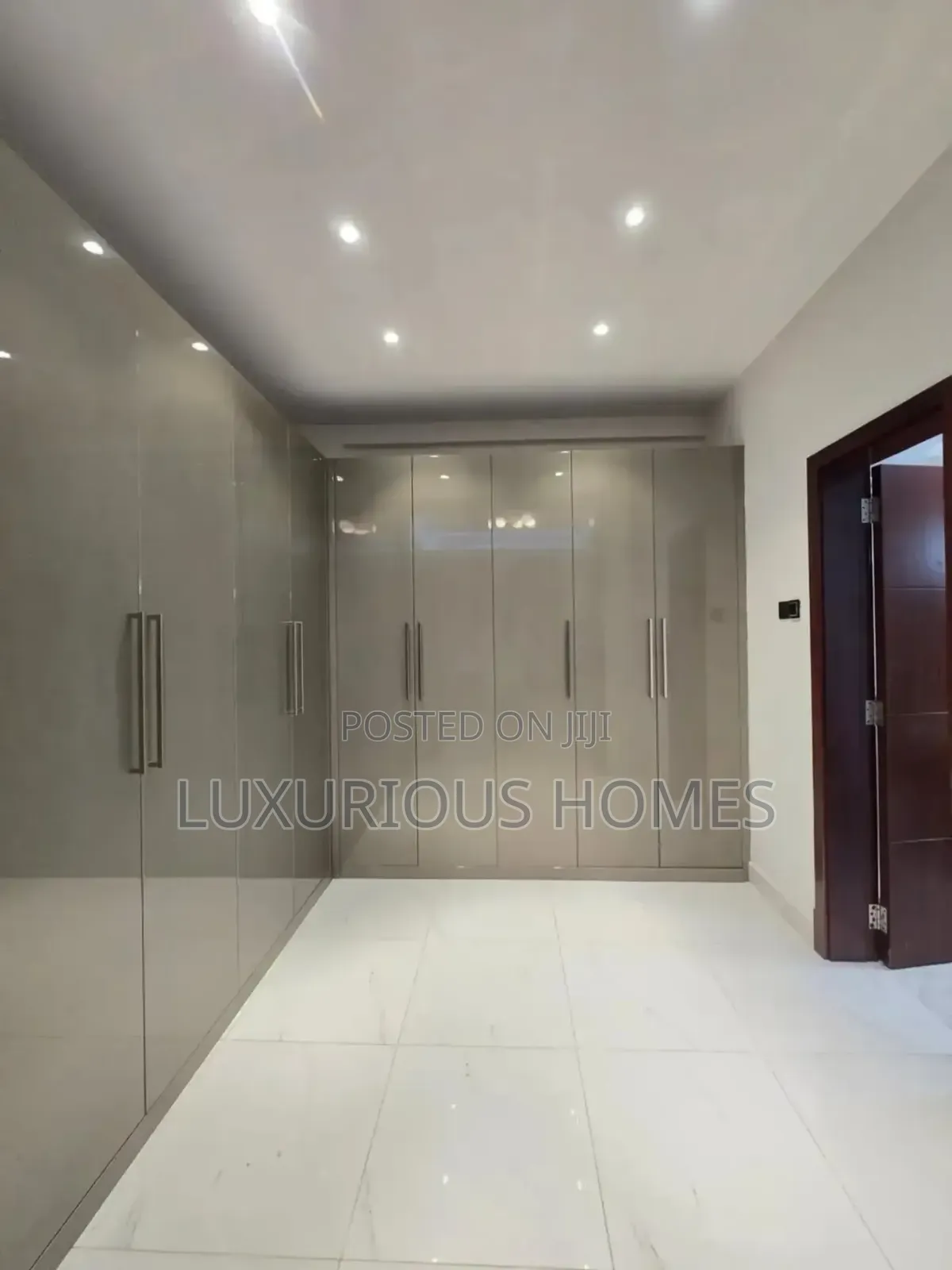 Furnished 2bdrm Apartment in Masaki for rent