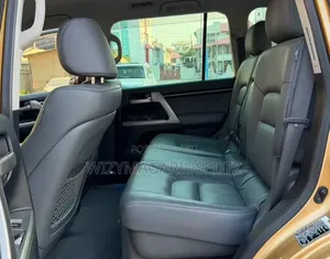 Toyota Land Cruiser 2008 Beige