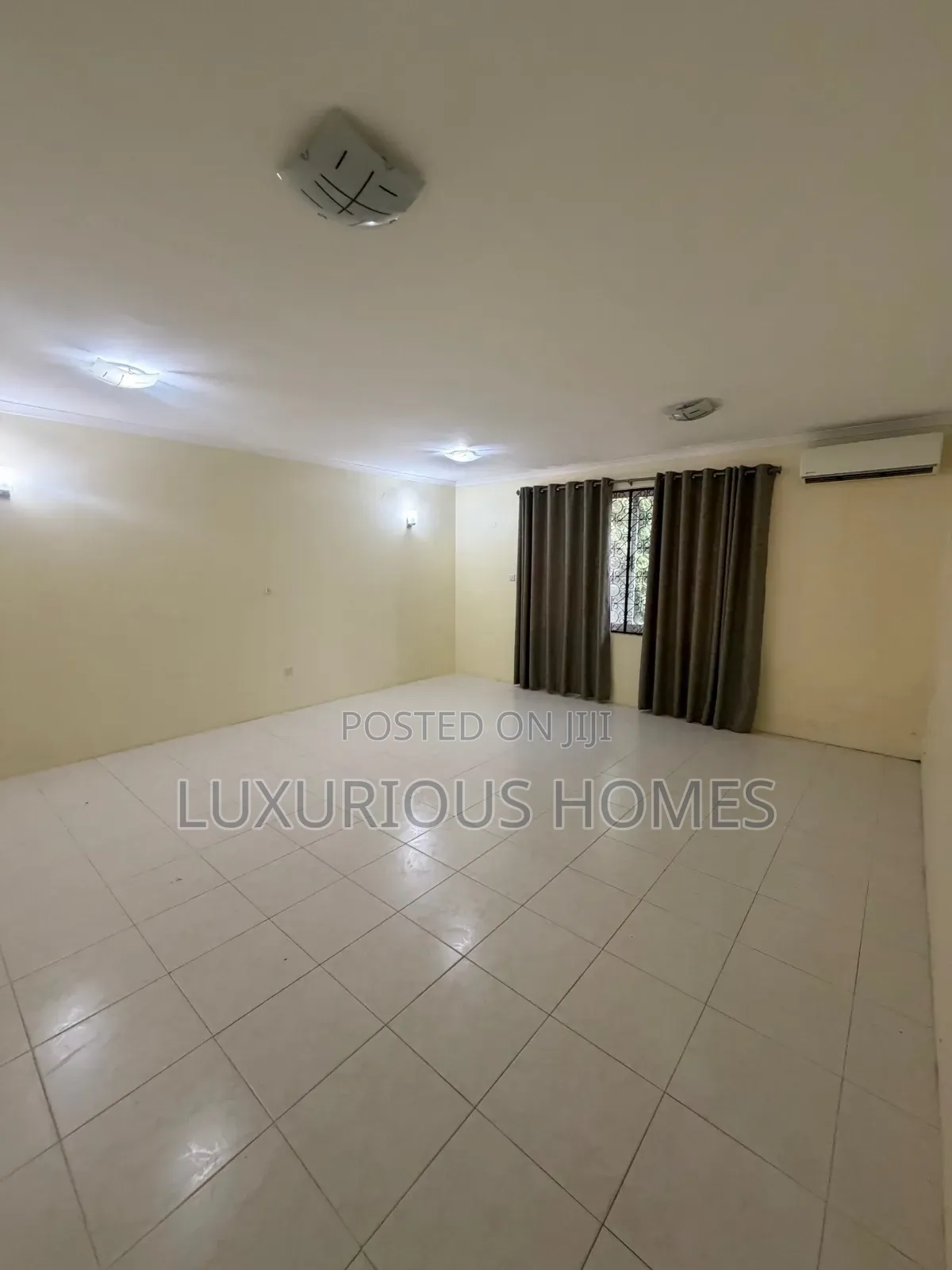 5bdrm House in Ada Estate for rent