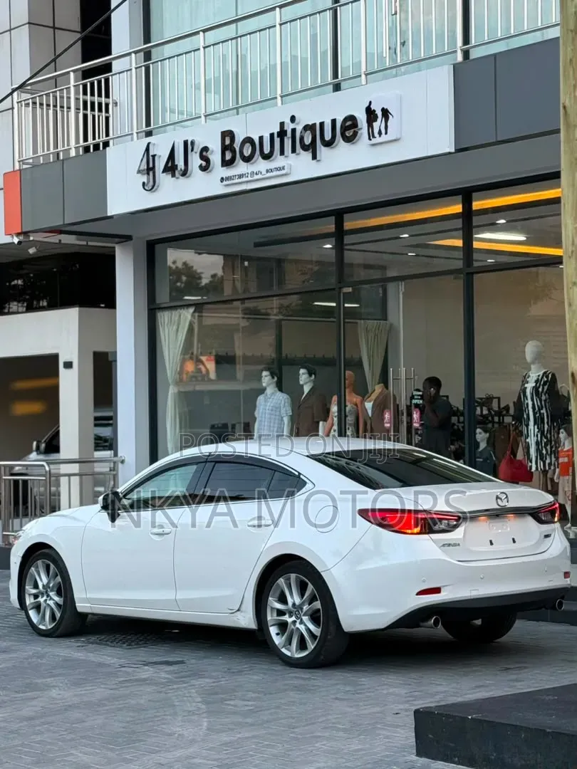 Mazda Atenza 2017 White