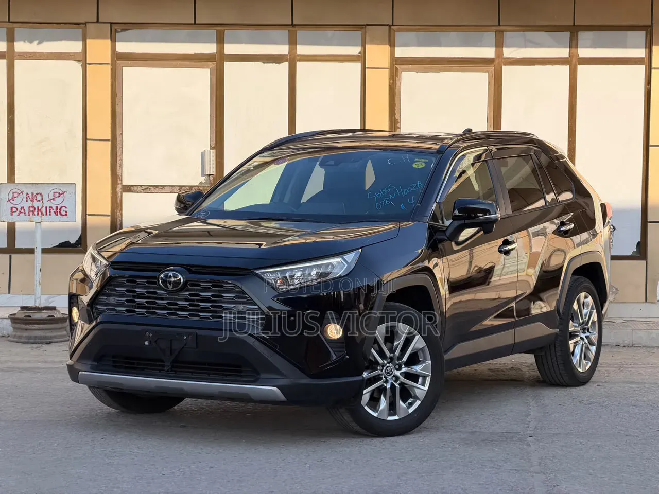 Toyota RAV4 2020 Black