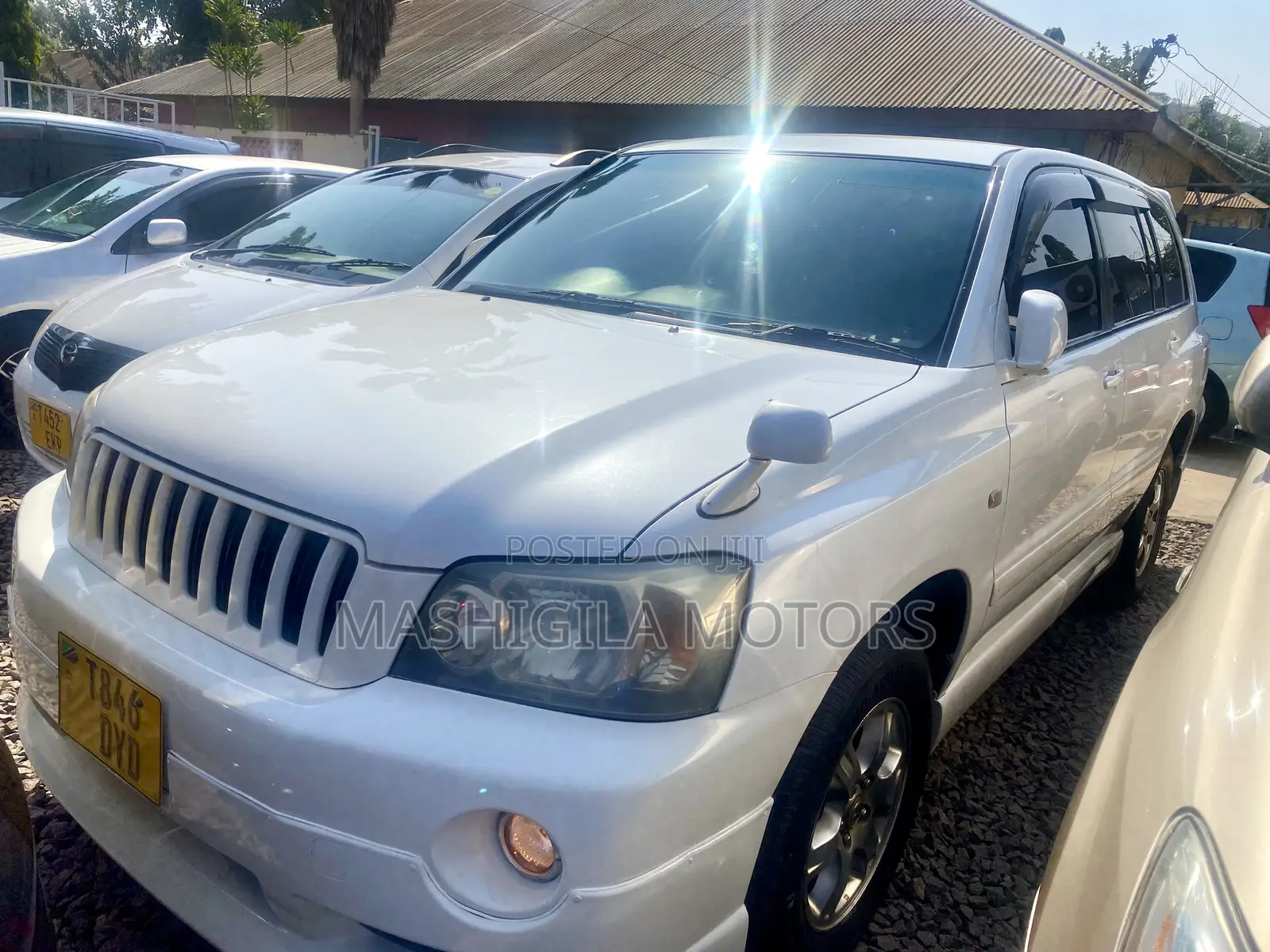 Toyota Kluger 2005 White